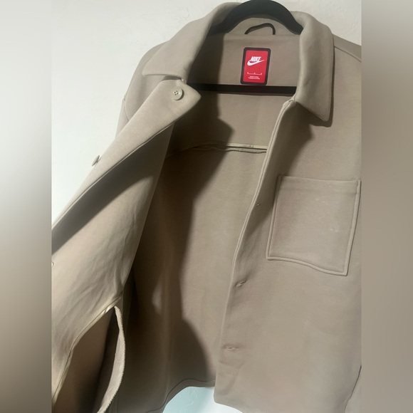 Nike Sportswear Tech Fleece Reimagined Men’s Oversized Shacket  Khaki Size M - Picture 12 of 16